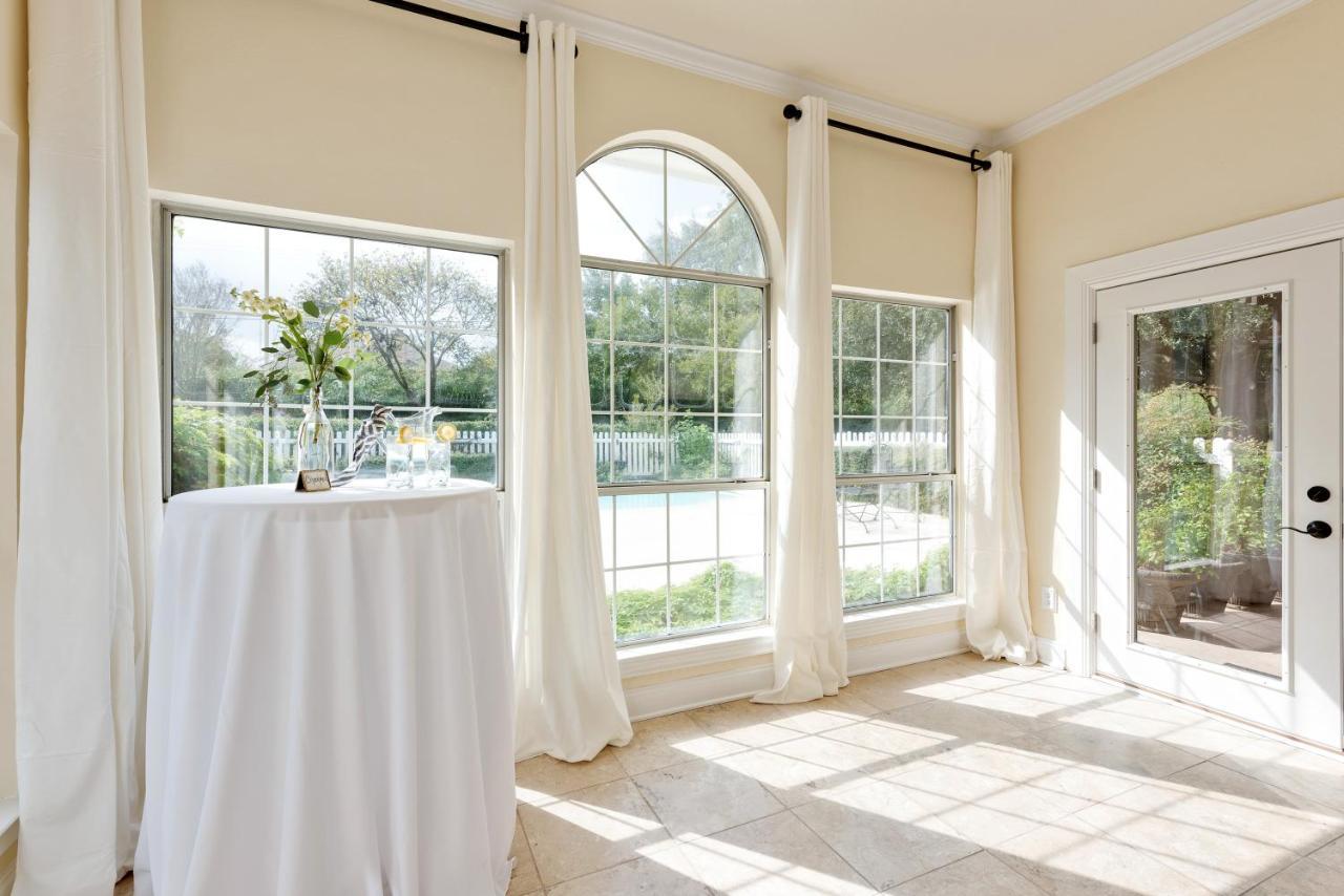 The Plantation House Boutique Inn Pflugerville Exterior foto